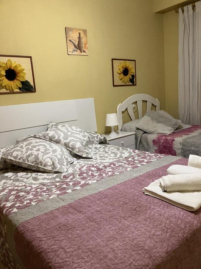 Apto Lore Playa Con Aire Acondicionado سانتا بولا المظهر الخارجي الصورة